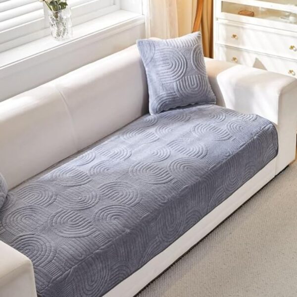 Luxurious Slipcover for Sofas