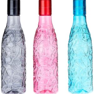 Textured Plastic Water Bottle Set